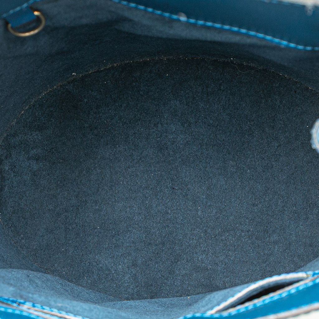 Louis Vuitton Epi Cluny - 4