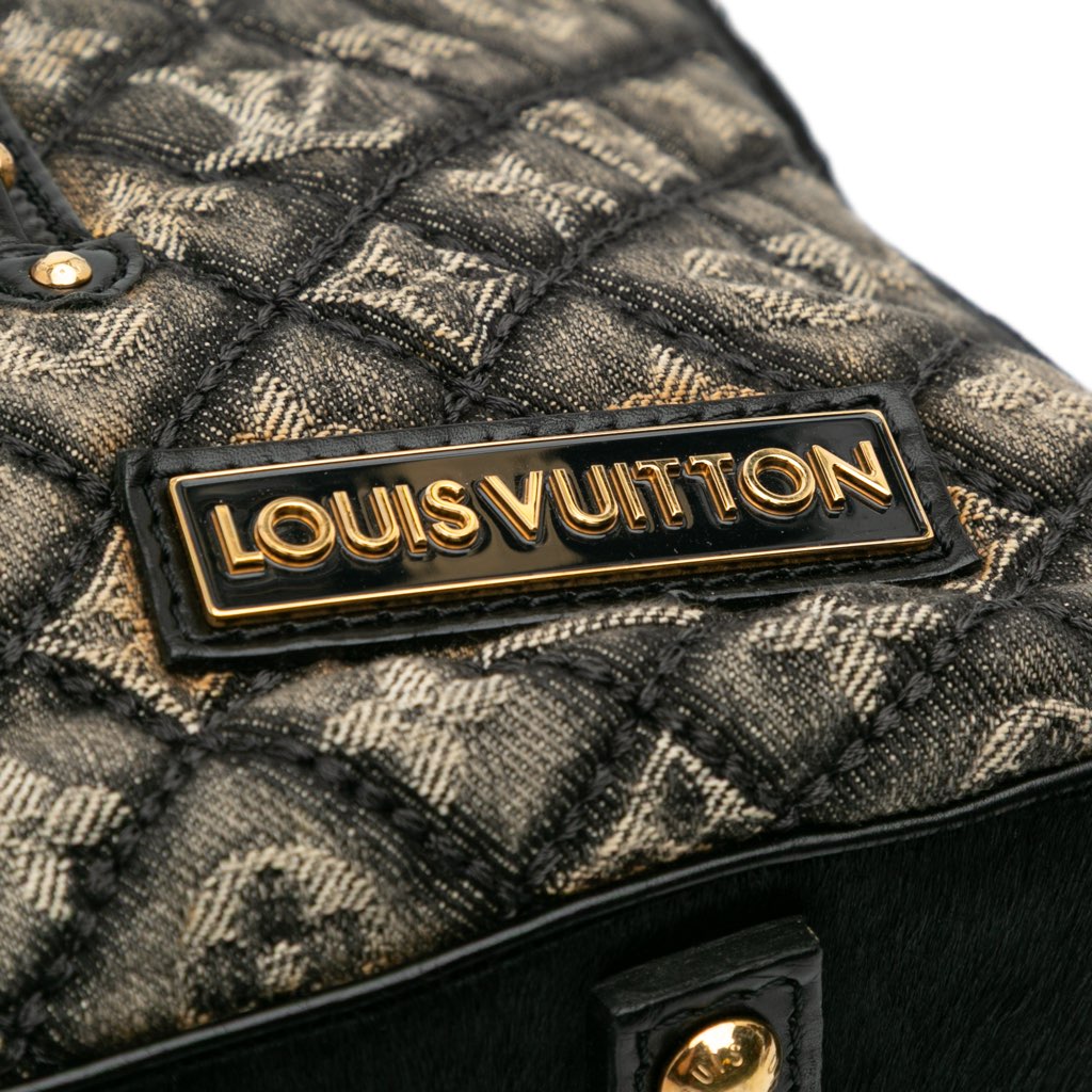 Louis Vuitton Quilted Monogram Denim Musette - Detail 2