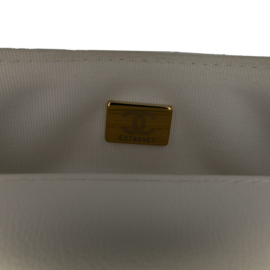 Chanel Mini Square Classic Lambskin Casino Royale Charms Single Flap - Detail 1