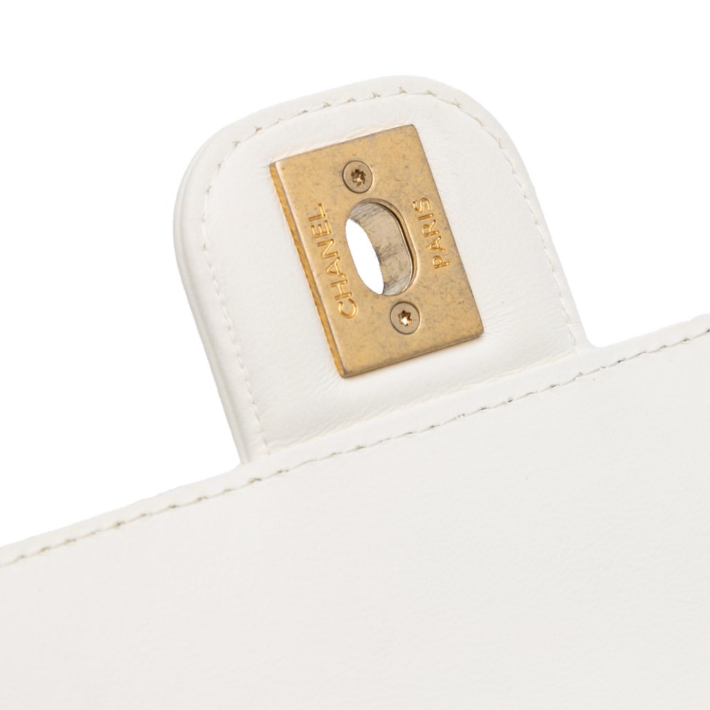 Chanel Mini Square Classic Lambskin Casino Royale Charms Single Flap - Detail 2