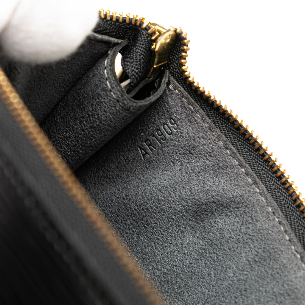 Louis Vuitton Epi Pochette Accessoires - 5