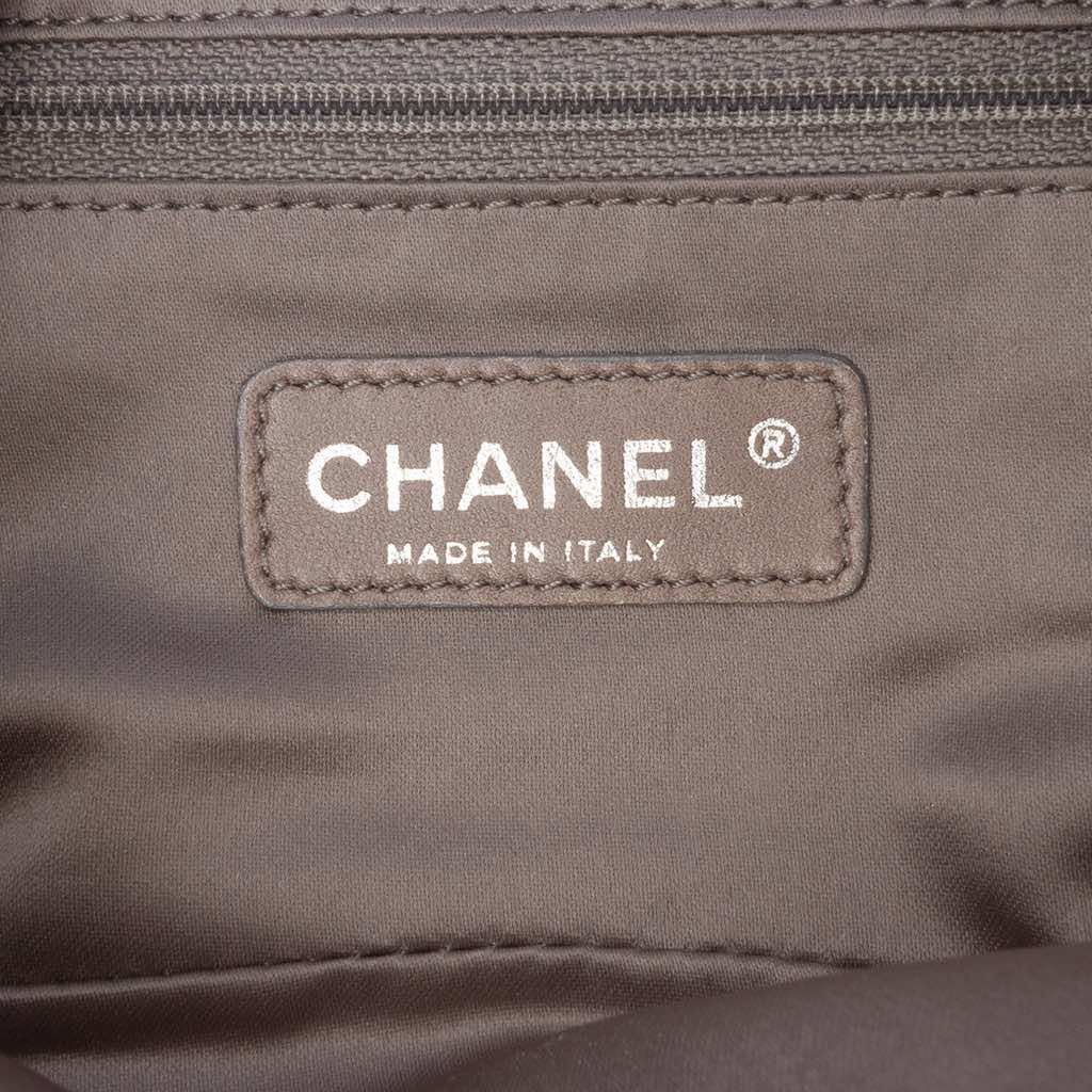 Chanel CC Satin Bow Clutch with Chain - Side view