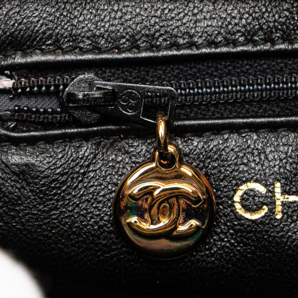 Chanel Mini Quilted Lambskin Chain Shoulder Bag - Image 10