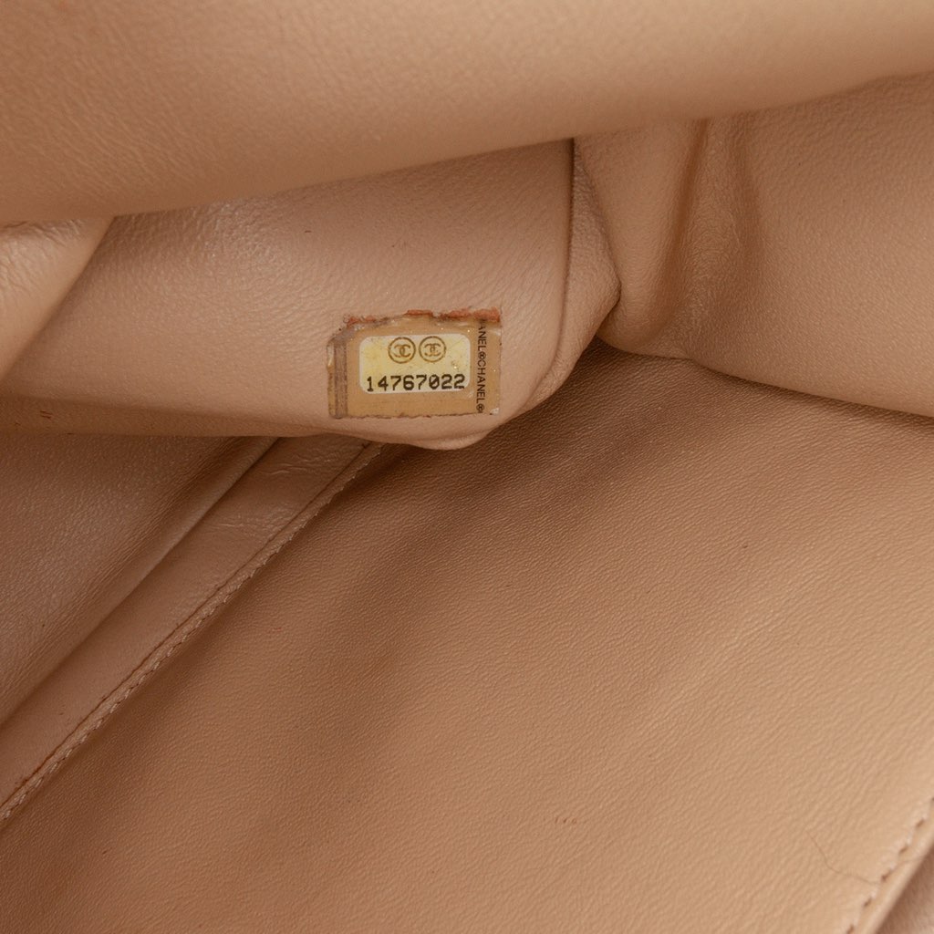 Chanel Jumbo Classic Caviar Double Flap - Detail 2