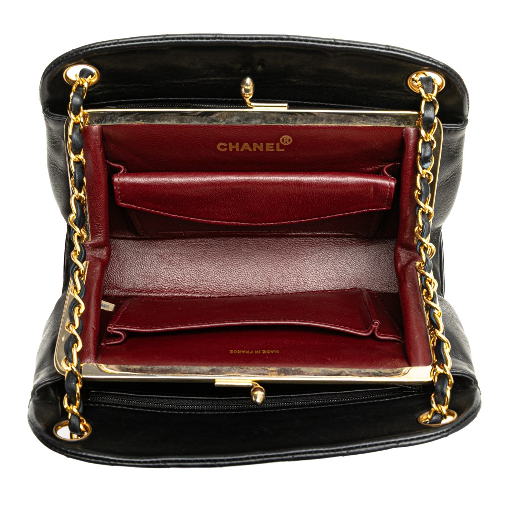 Chanel CC Chevron Quilted Lambskin Kiss Lock Shoulder Bag - 4