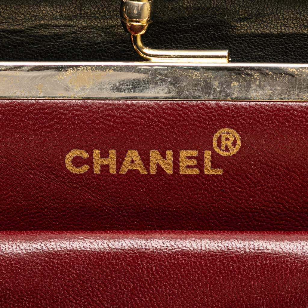 Chanel CC Chevron Quilted Lambskin Kiss Lock Shoulder Bag - 5