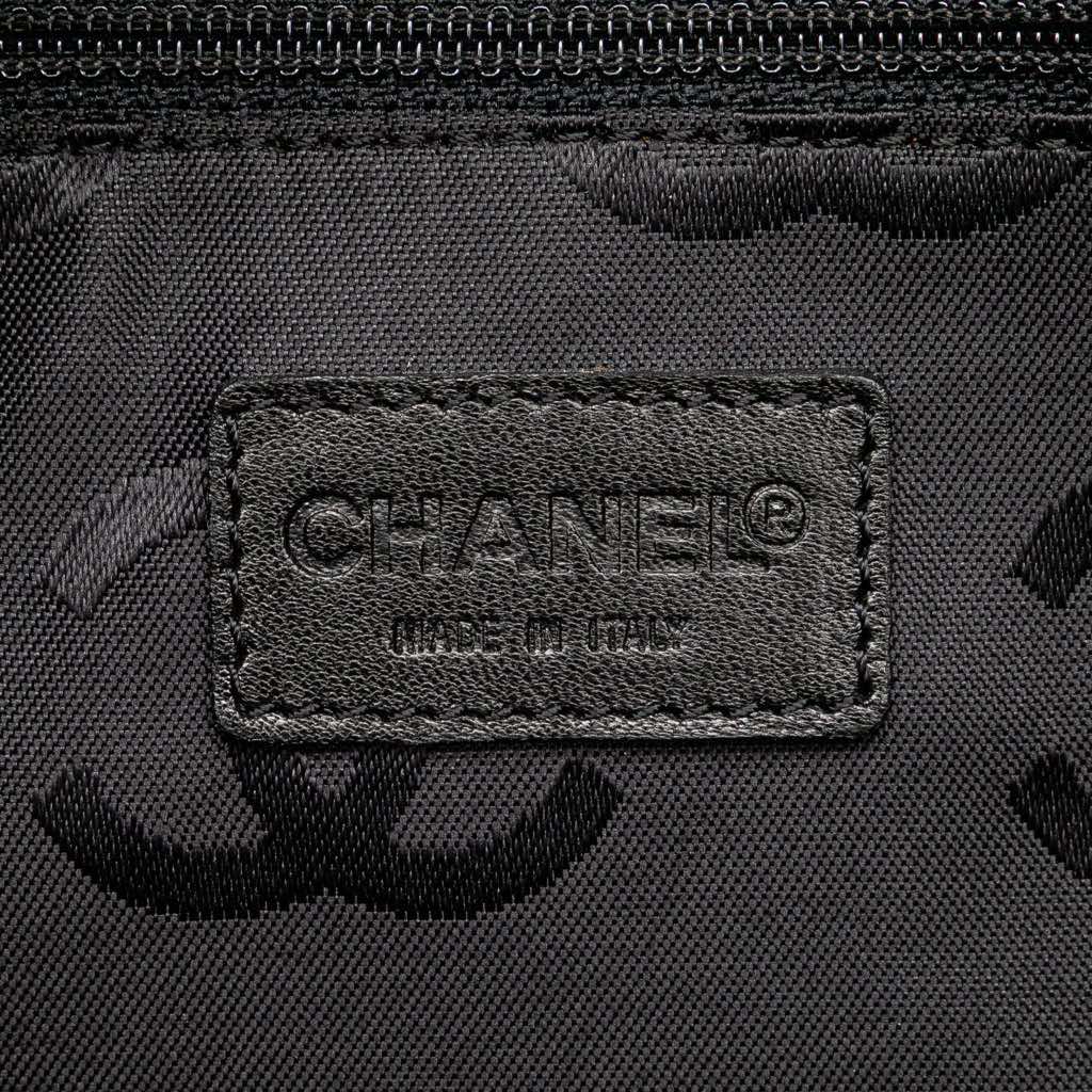 Chanel CC Stitched Suede Tote - 5