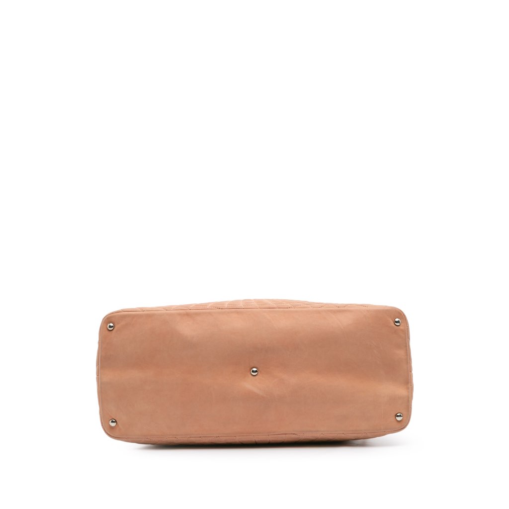 Chanel Large Quilted Iridescent Calfskin Sea Hit Tote - 3