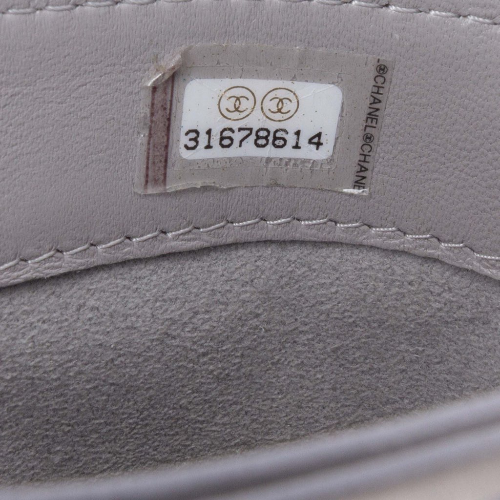 Chanel CC Quilted Lambskin Chain Around Phone Holder - Detail 1