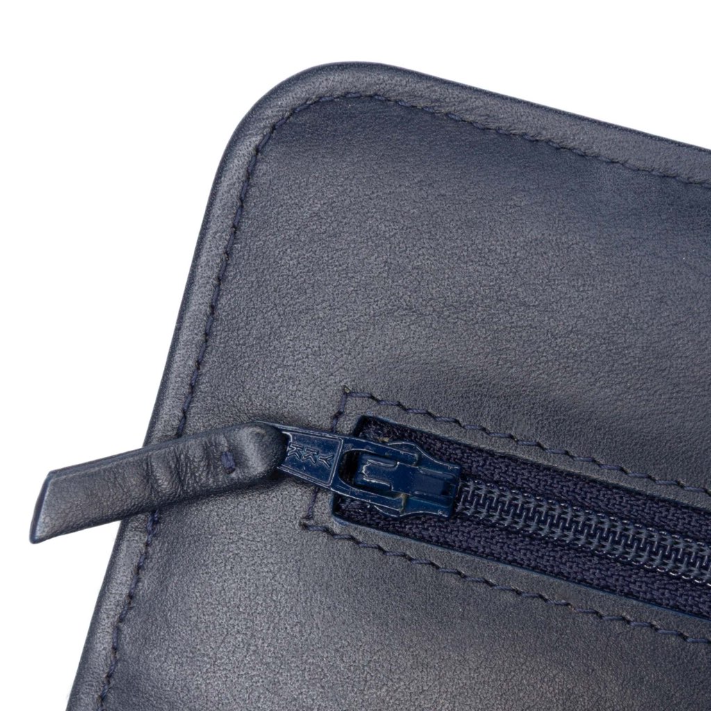 Chanel Quilted Tweed and Calfskin Gabrielle Wallet On Chain - Detail 2