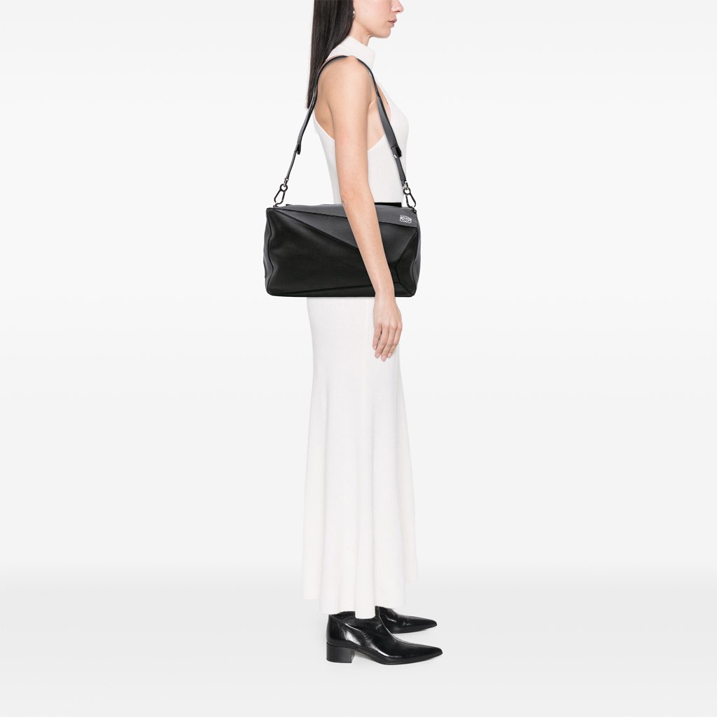 Loewe XL Leather Puzzle Crossbody - Image 12