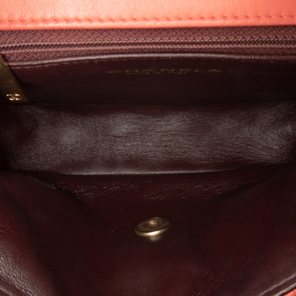 Chanel Mini Lambskin Two-Tone Day Flap - Detail 1