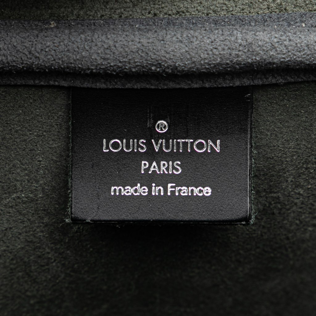 Louis Vuitton Taiga Kendall GM - 5