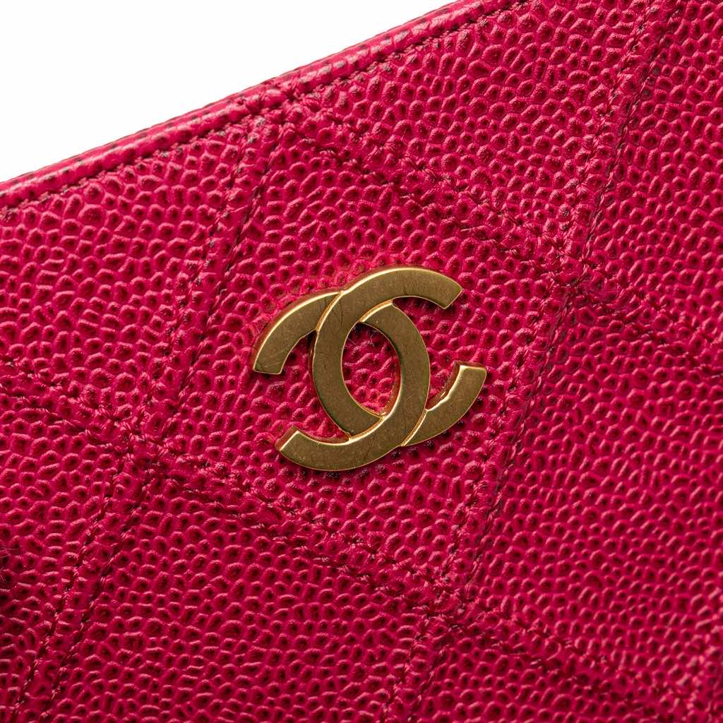Chanel CC Quilted Caviar Chain Tote - Image 10