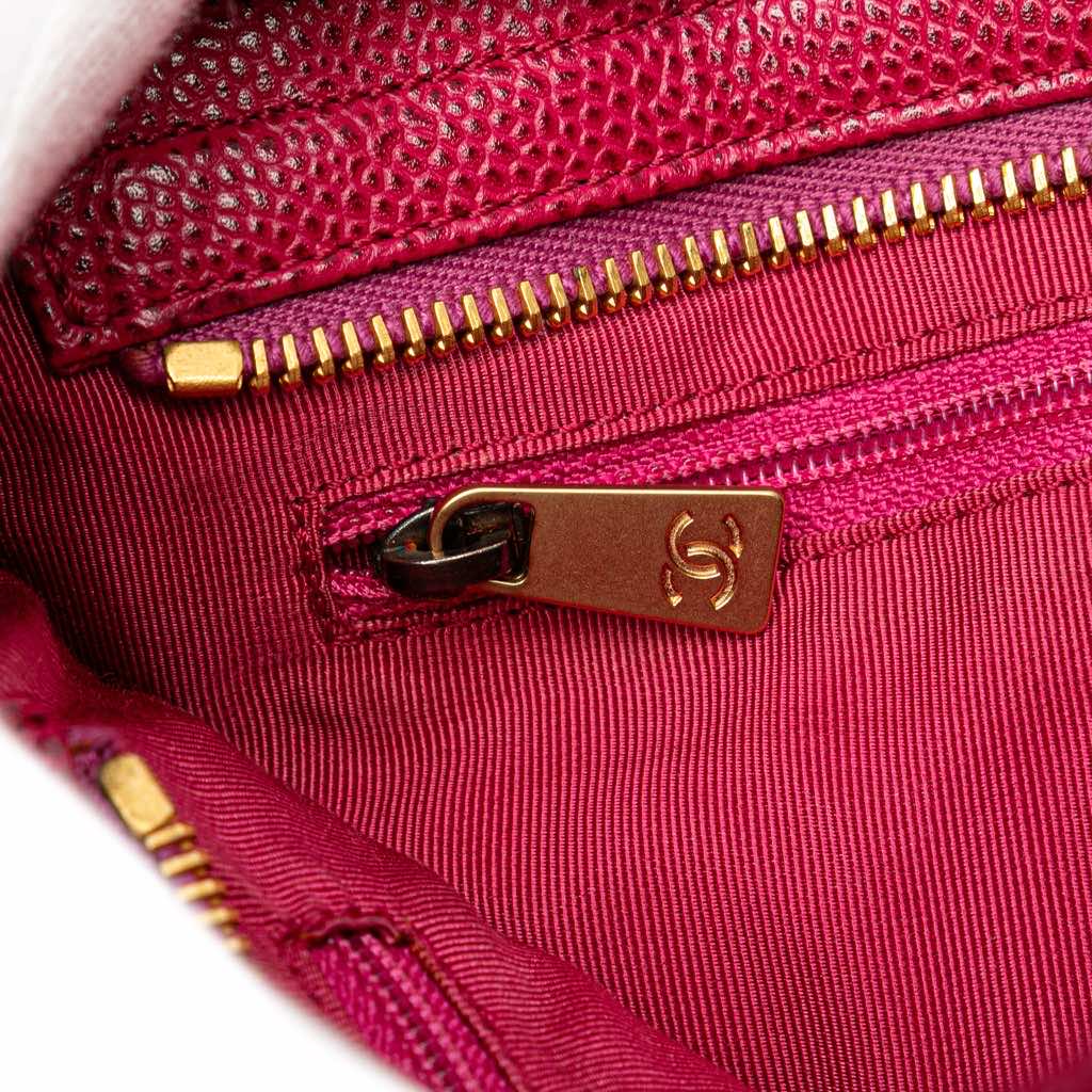 Chanel CC Quilted Caviar Chain Tote - Image 11