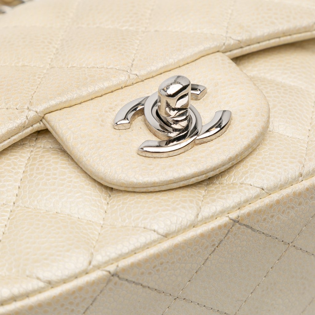 Chanel Mini Square Classic Caviar Single Flap - Detail 2