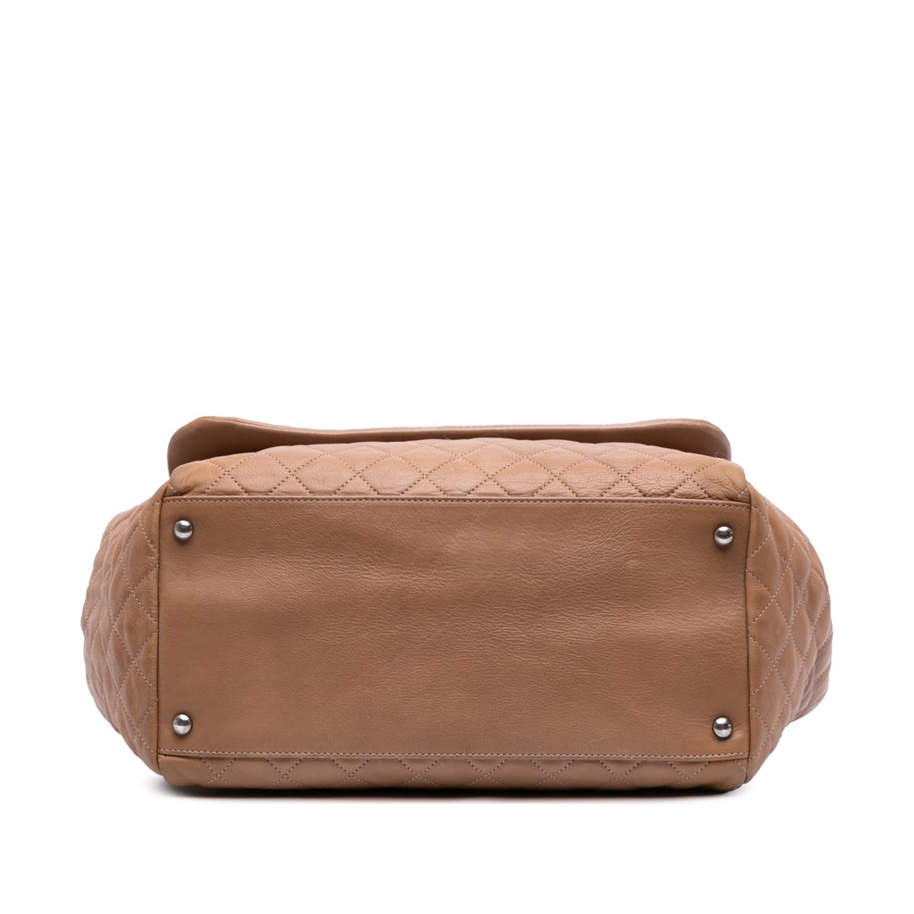 Chanel Large Quilted Calfskin Istanbul Accordion Flap - Image 6