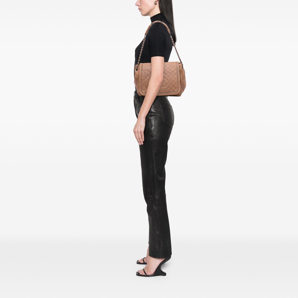 Chanel Large Quilted Calfskin Istanbul Accordion Flap - Image 12