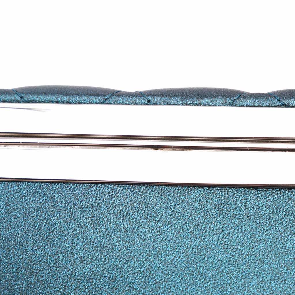 Chanel CC Metallic Calfskin Vanity Case - Image 13