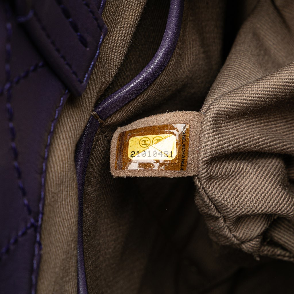 Chanel Small CC Quilted Calfskin Pocket Tote - Detail 1