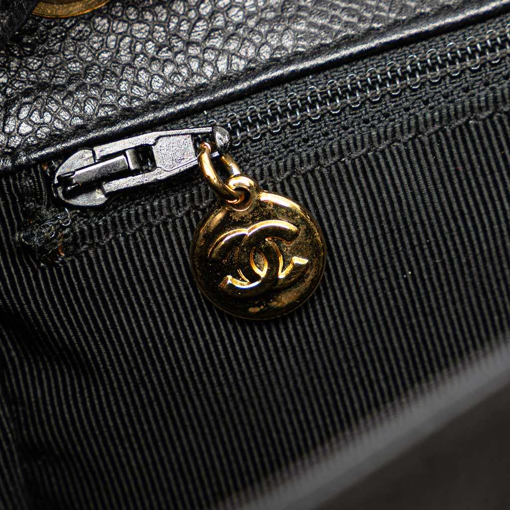 Chanel Caviar Triple CC Backpack - Detail 2