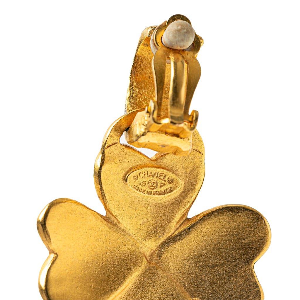 Chanel Gold Plated CC Clover Clip on Earrings - Image 6