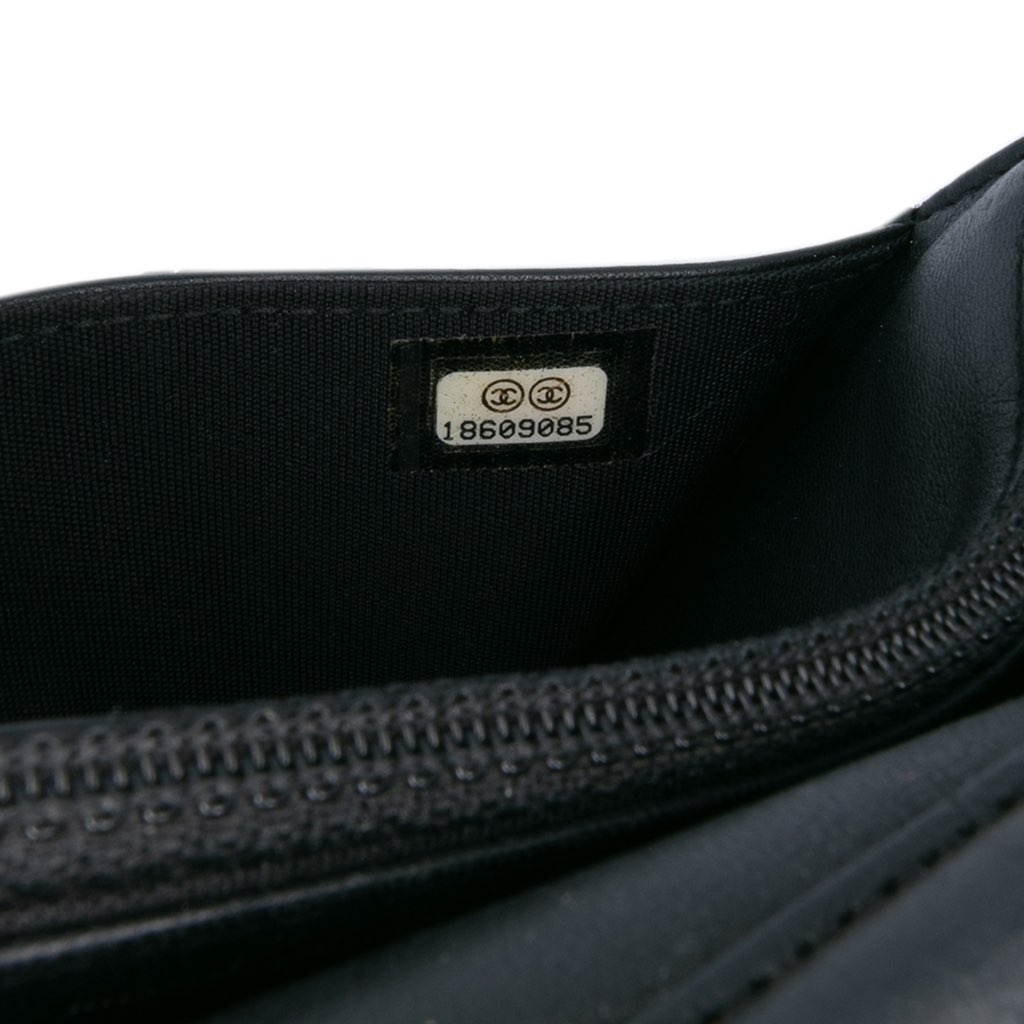 Chanel CC Embossed Lambskin Wallet on Chain - Detail 1