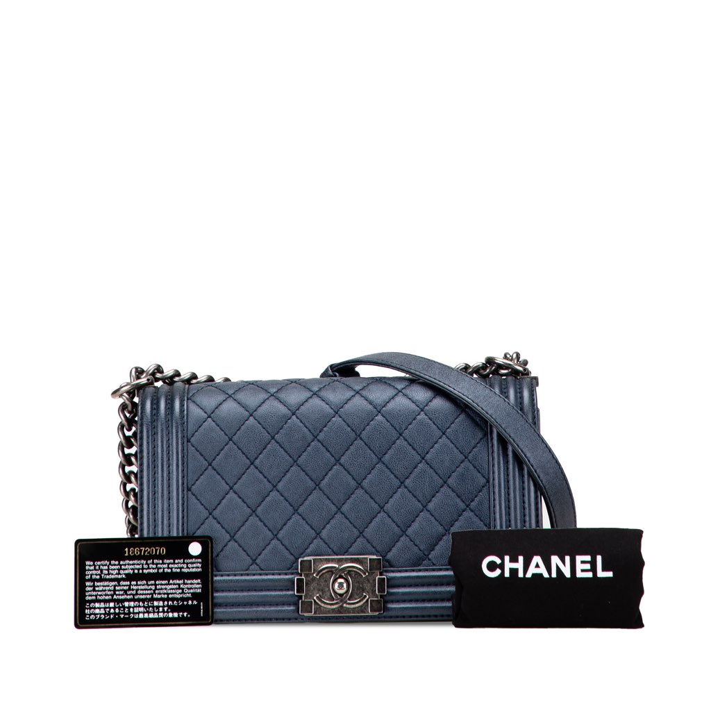 Chanel Old Medium Quilted Lambskin Boy Flap - Image 12