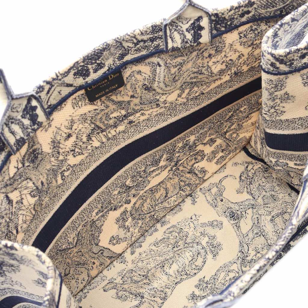 Dior Large Canvas Embroidered Dioriviera Toile De Jouy Book Tote - 3
