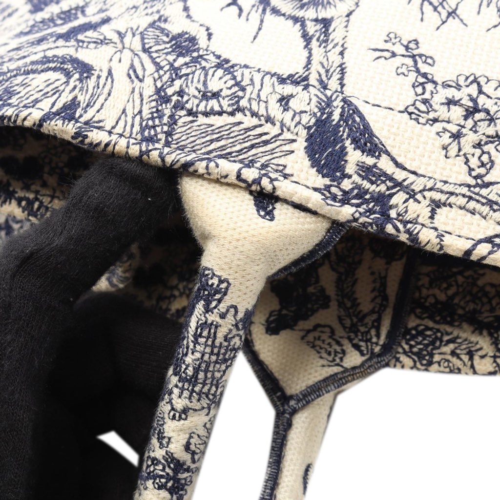 Dior Large Canvas Embroidered Dioriviera Toile De Jouy Book Tote - 5