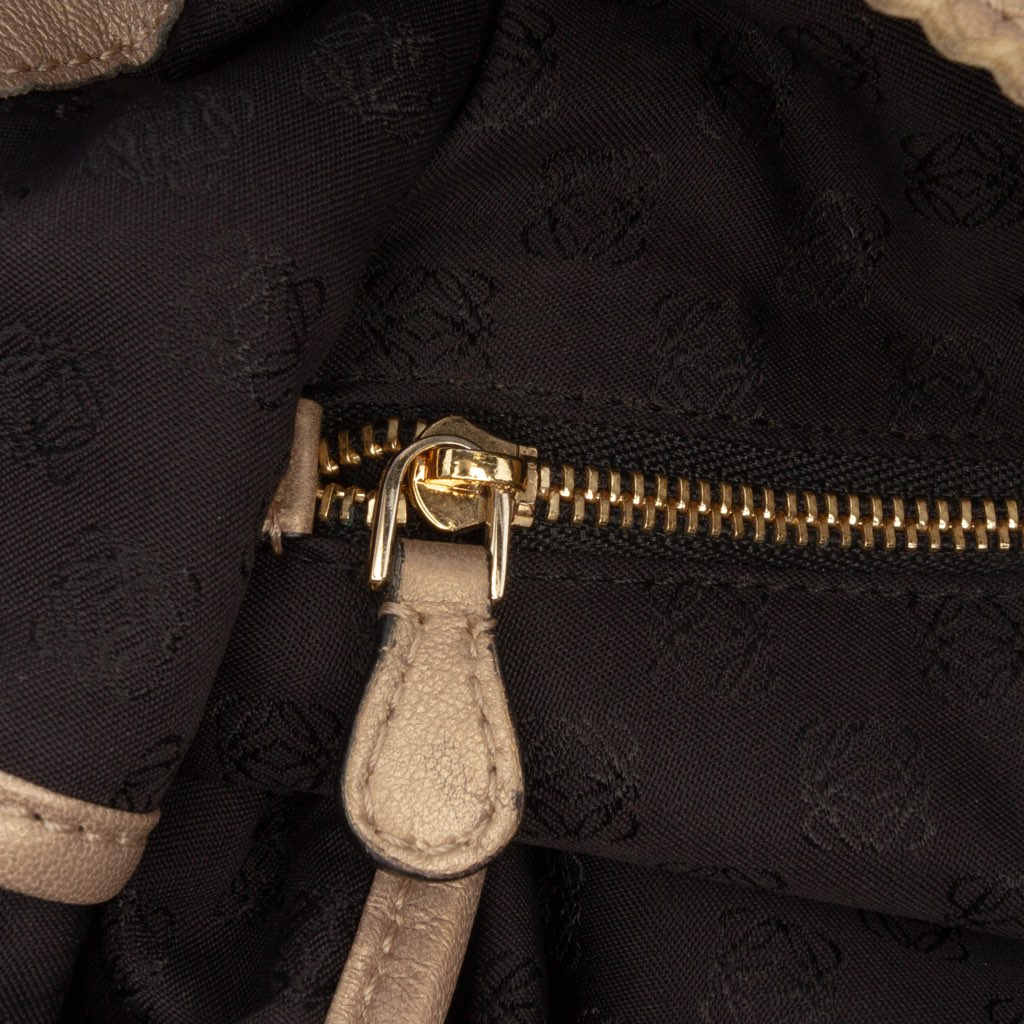 Loewe Anagram Nappa Tassel Hobo - Detail 2