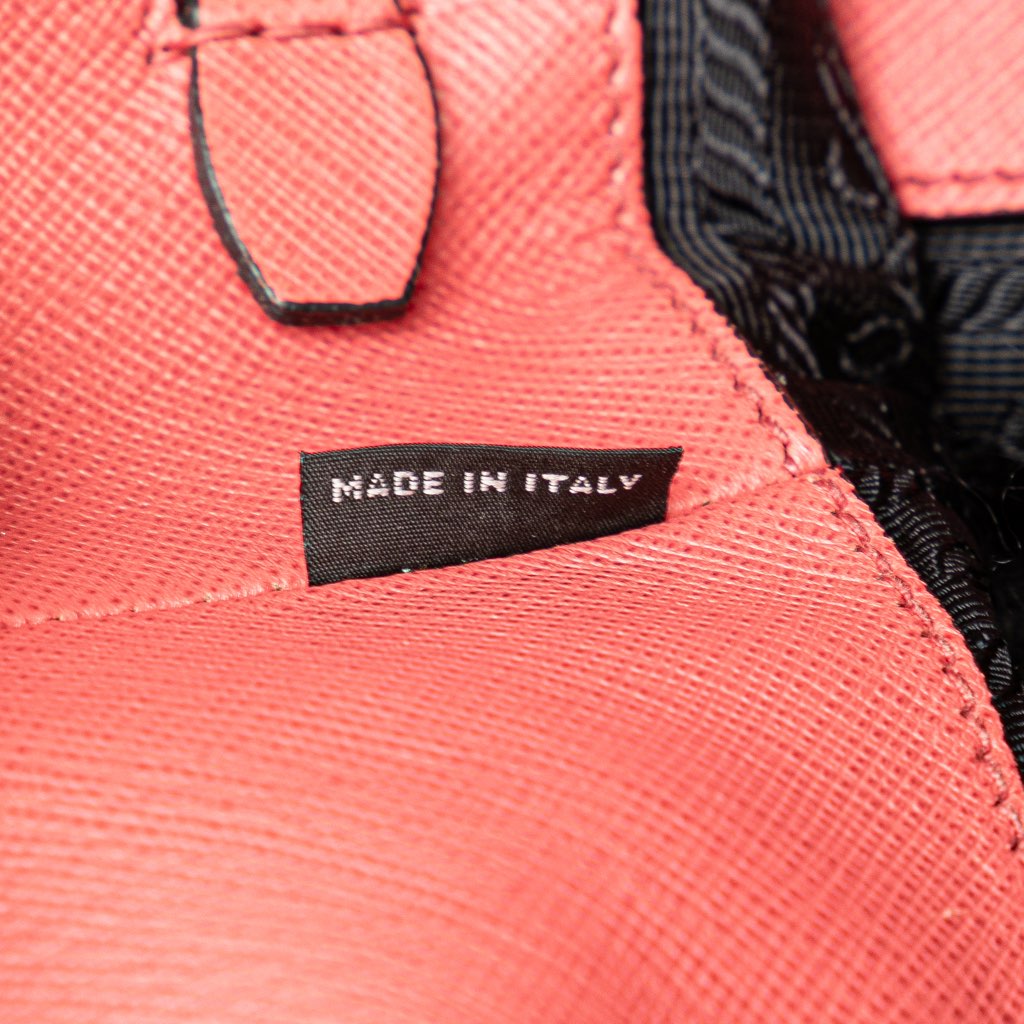 Prada Saffiano Soft Tote - Detail 2