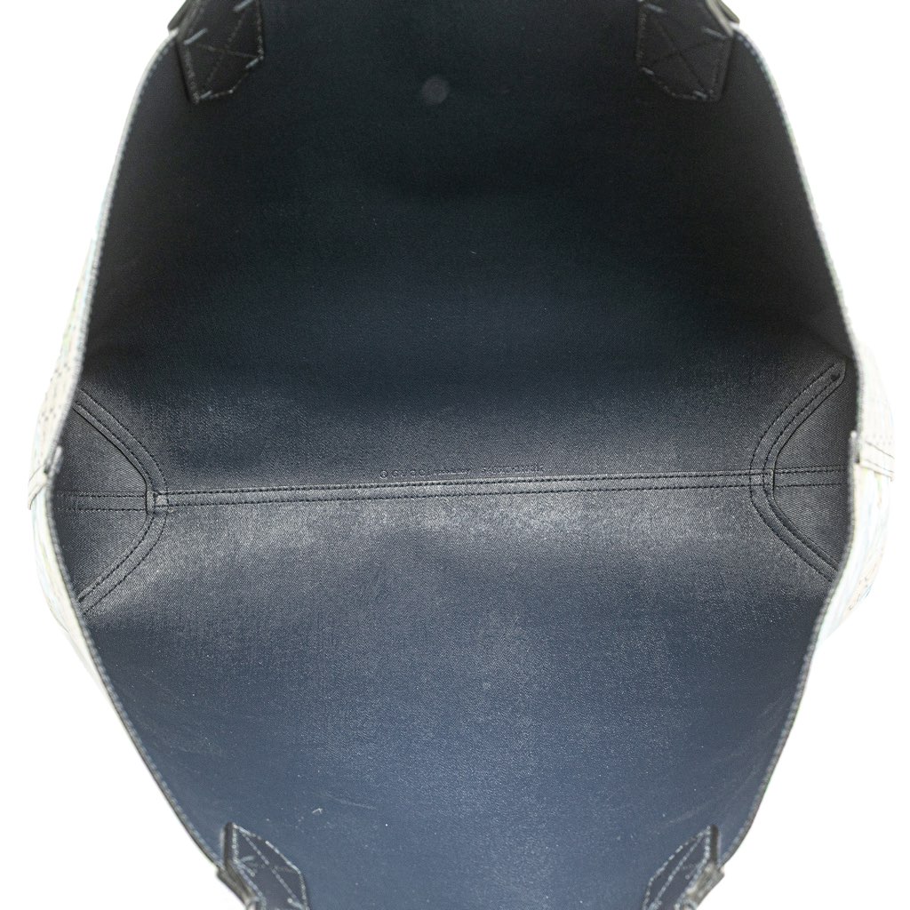 Gucci Medium GG Supreme Blooms Reversible Tote - 4