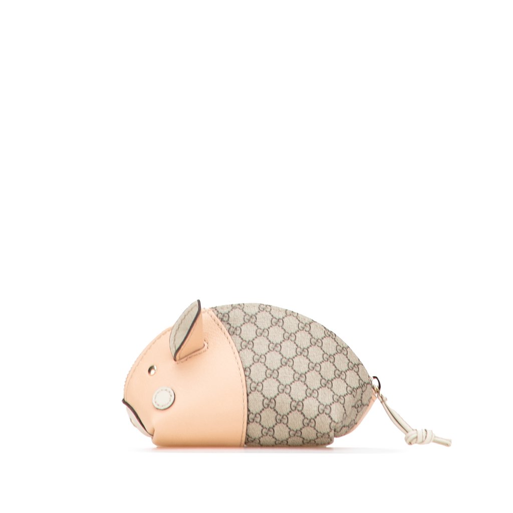 Gucci GG Supreme Pig Pouch