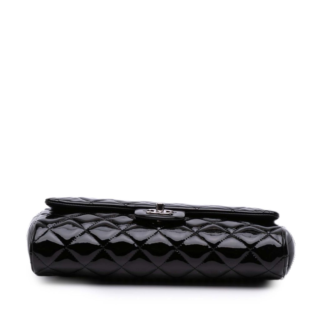 Chanel CC Quilted Patent Clutch With Chain - 3