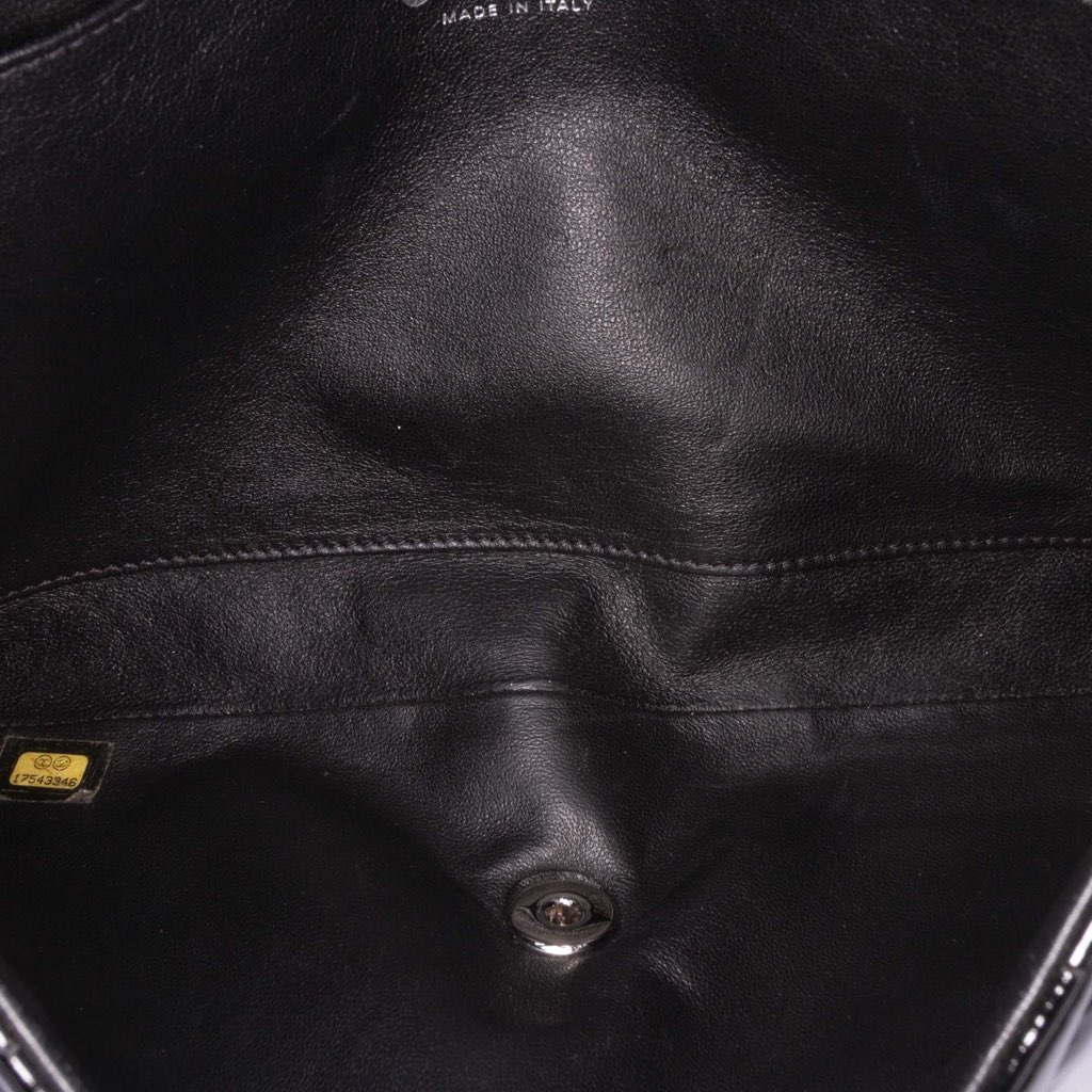 Chanel CC Quilted Patent Clutch With Chain - 4