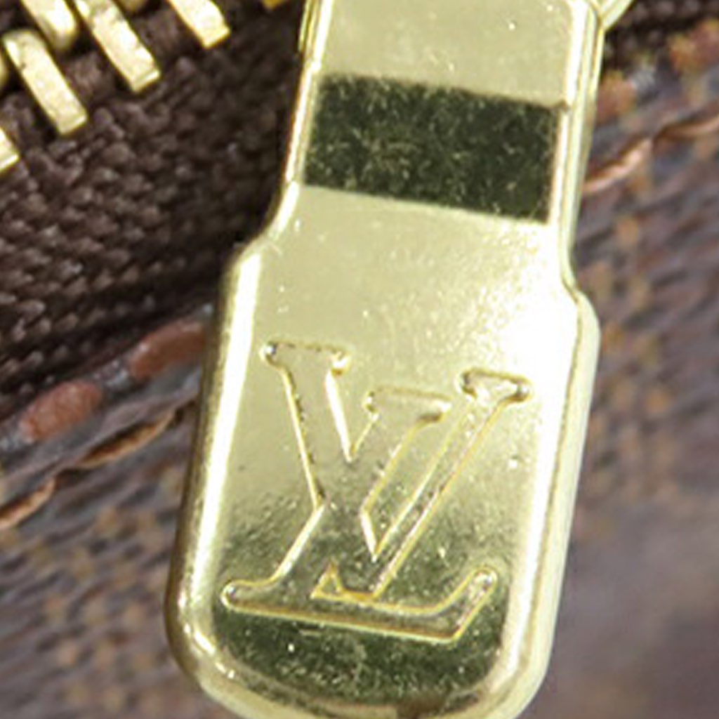 Louis Vuitton Damier Ebene Mini Pochette Accessoires - Detail 2