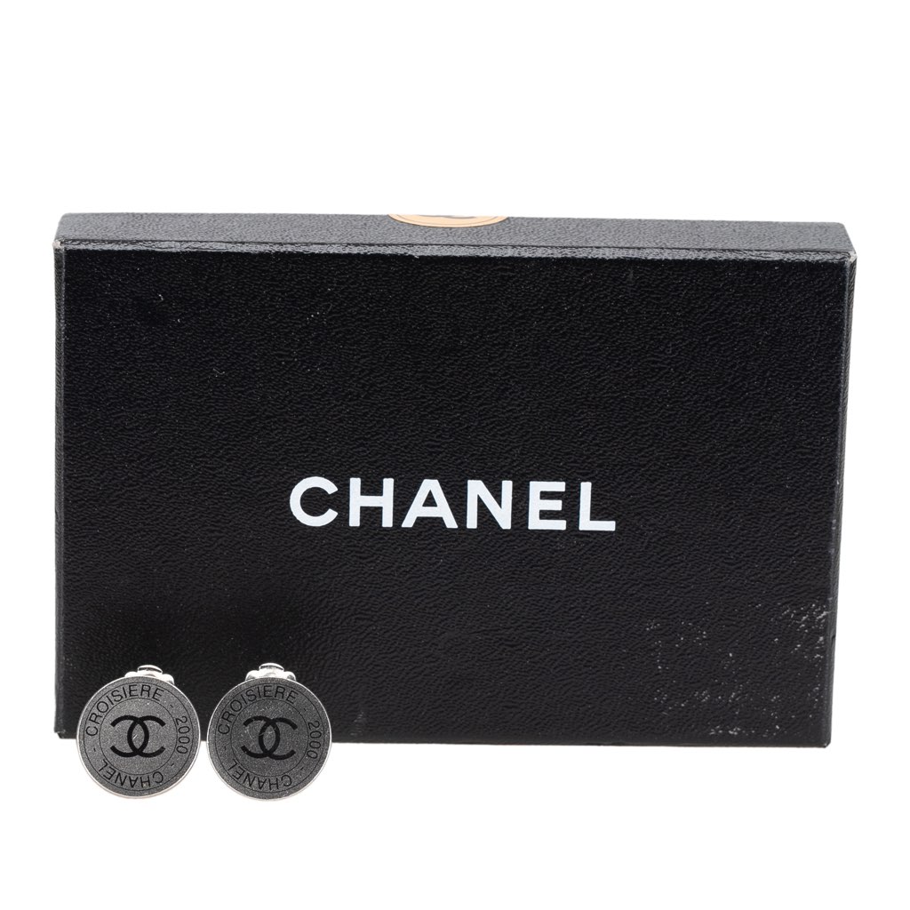 Chanel Silver Plated CC Cruise Disc Clip on Earrings - 4