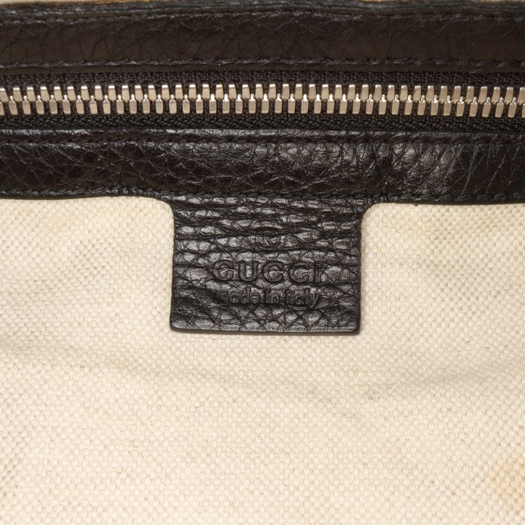 Gucci Pebbled Calfskin Soho Messenger Bag - 5