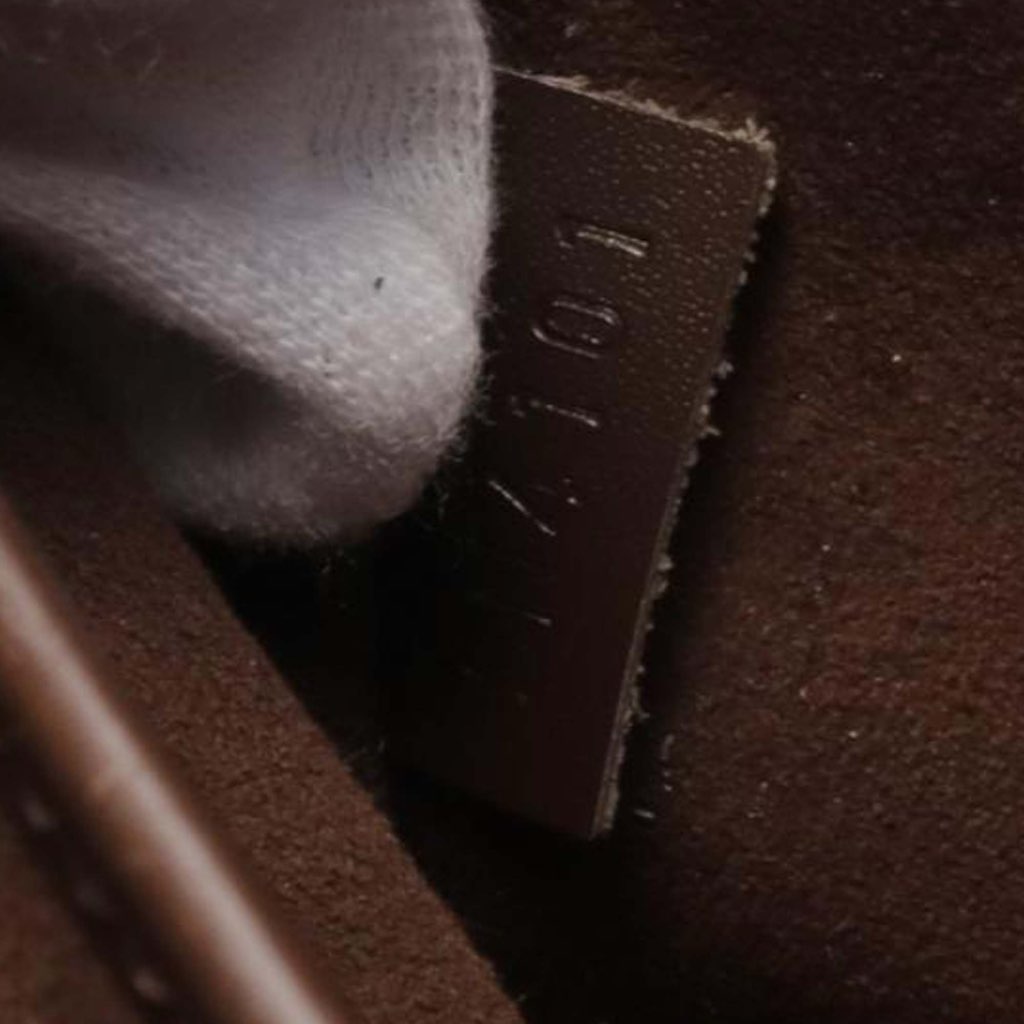 Louis Vuitton Damier Ebene Saint Louis Pochette - 5