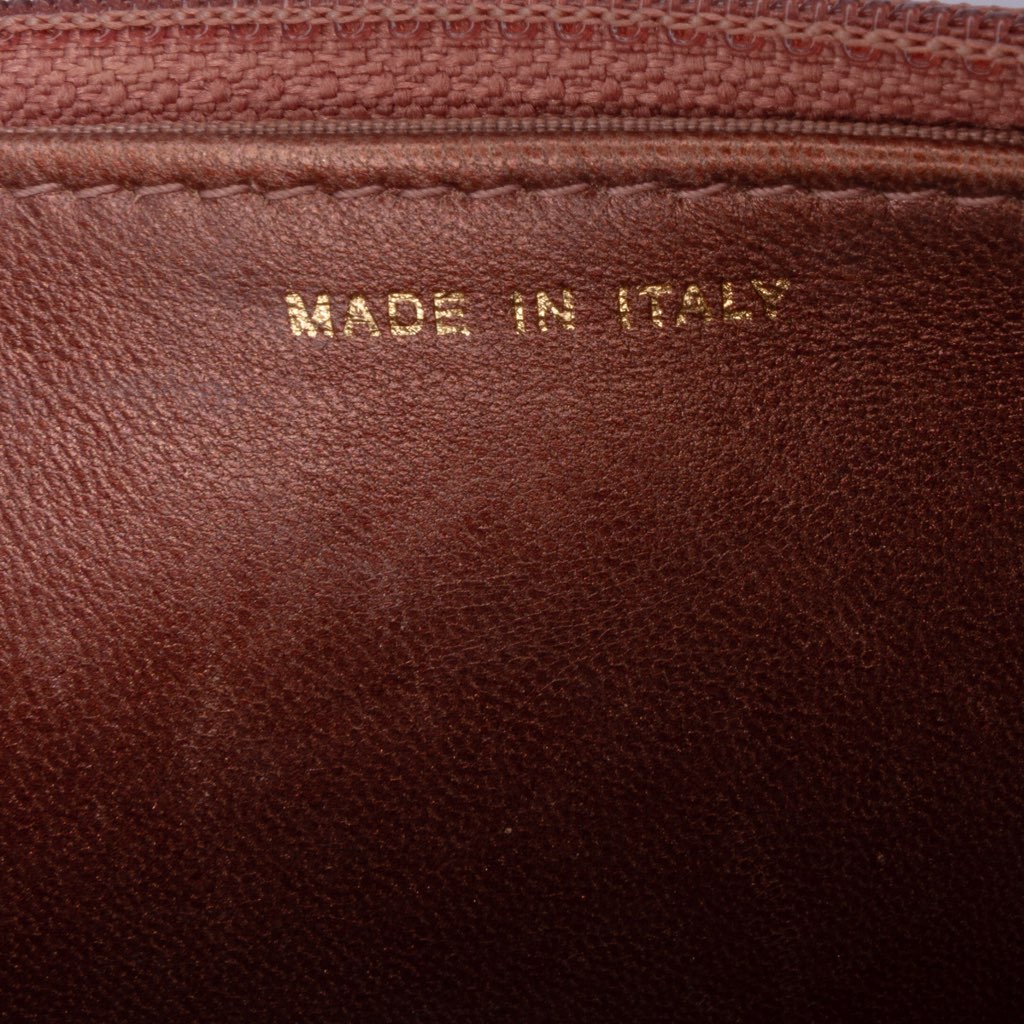 Chanel Quilted Metallic Lambskin Enamel CC Wallet On Chain - Detail 1