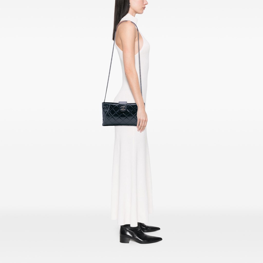 Chanel Quilted Glazed Calfskin Coco Pleats Clutch With Chain - Image 12