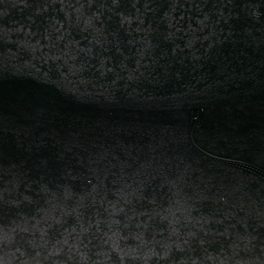 Gucci Medium Patent Shearling Soho Chain Tote - 4