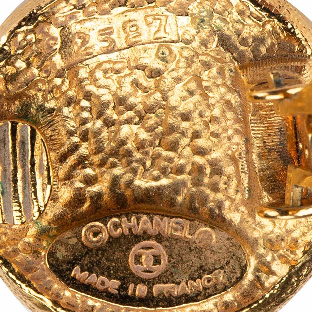 Chanel Gold Plated CC Swirl Button Clip on Earrings - 4