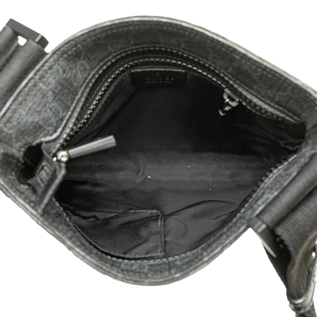 Gucci GG Supreme Crossbody Black Canvas Good - Model View