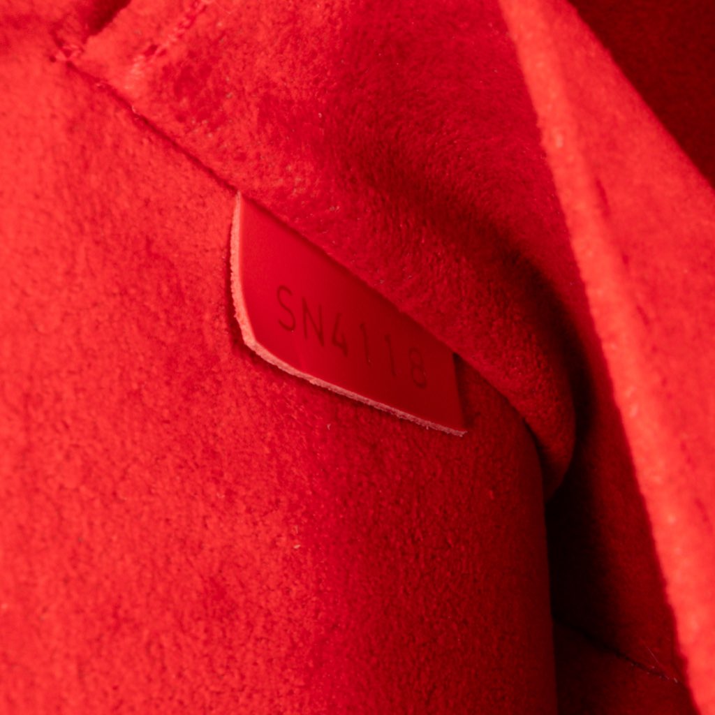 Louis Vuitton Epi Mini Alma - Detail 1