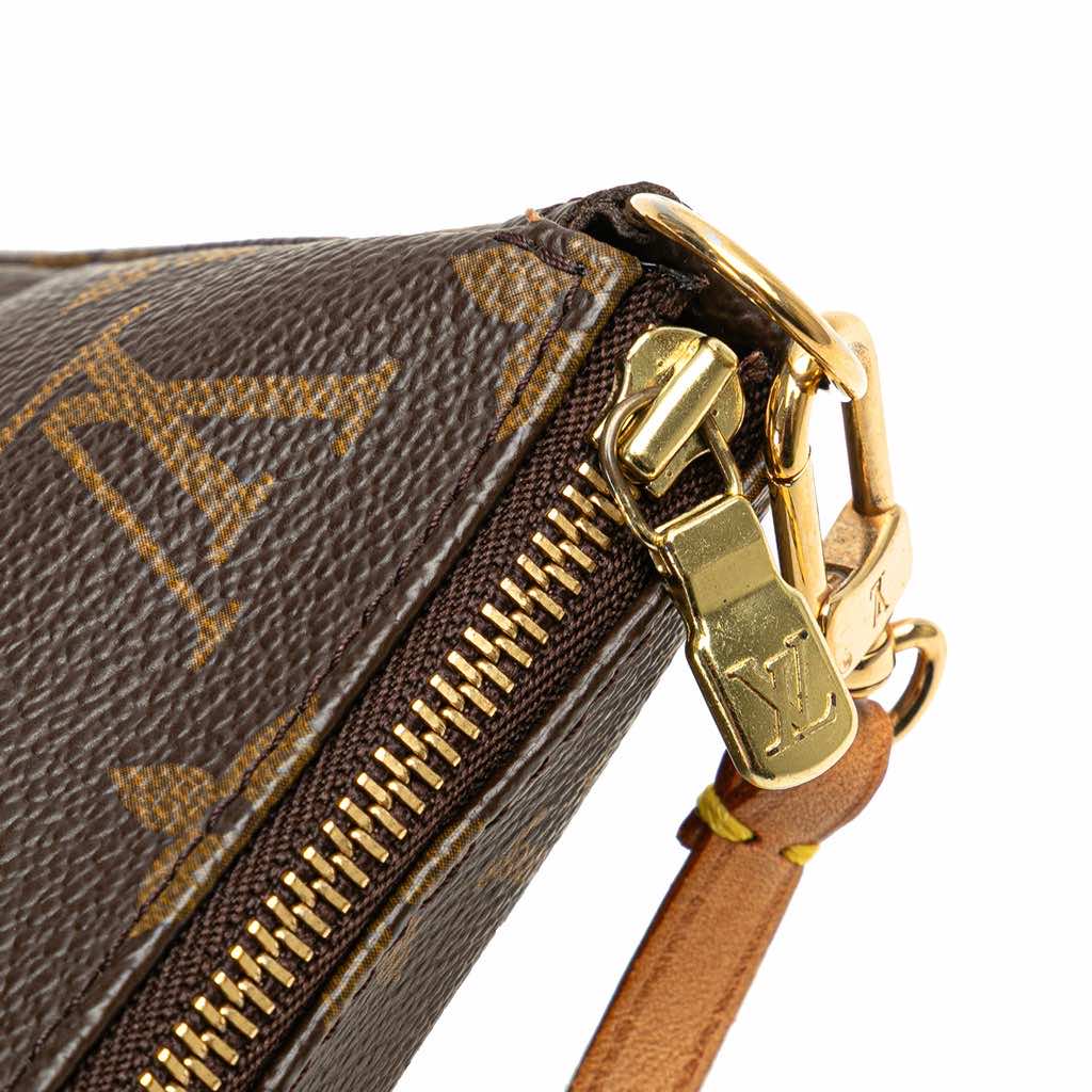 Louis Vuitton Monogram Pochette Accessoires - Detail 2