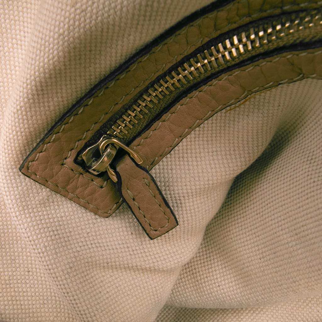 Gucci Medium Pebbled Calfskin Bella Shoulder Bag - Detail 2