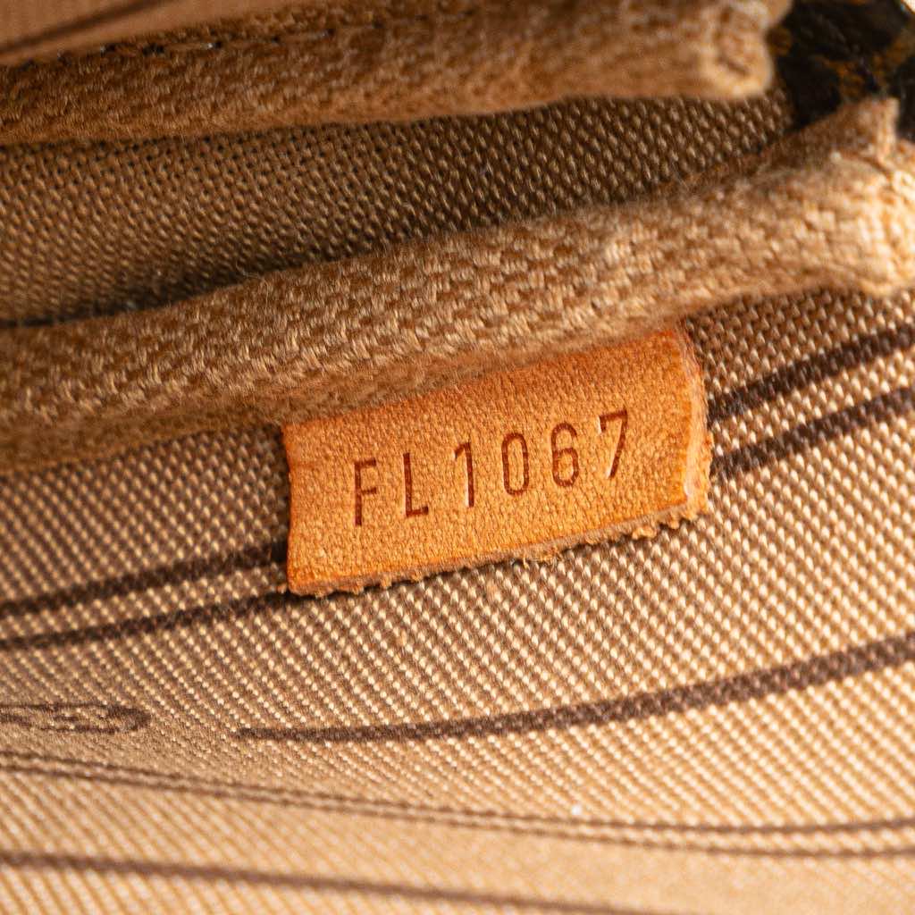 Louis Vuitton Monogram Trunks and Bags Mini Pochette Accessoires - Detail 1