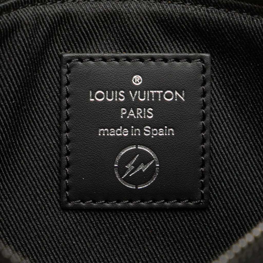 Louis Vuitton Monogram Eclipse Flash Fragment Iphone Case - Side view